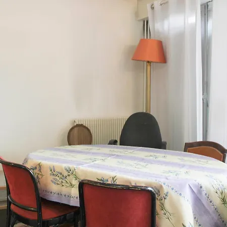 Nest With Balcony Overlooking The Eiffel Tower Lejlighed Paris